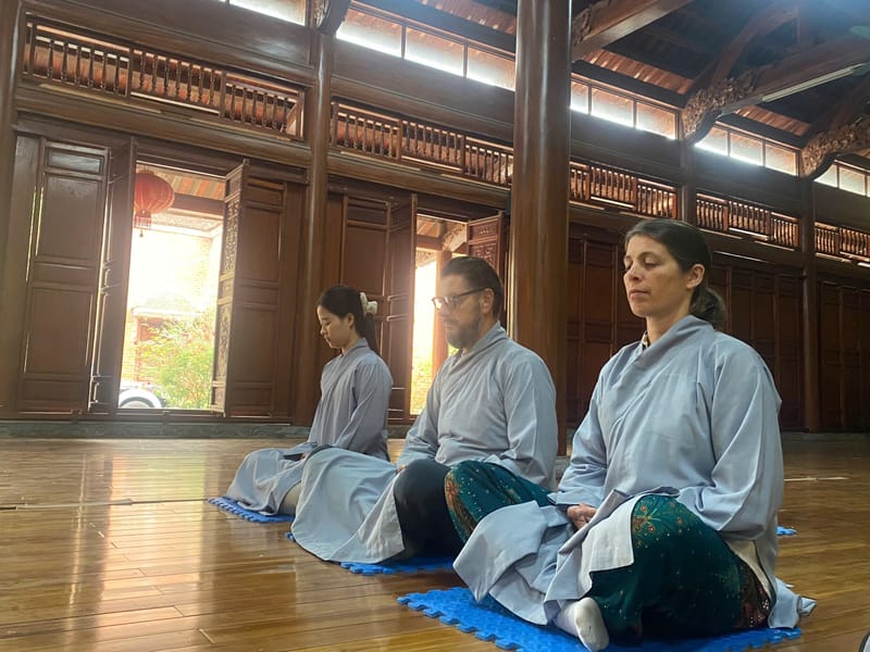 9:35 - 09:45: The art of touching peace