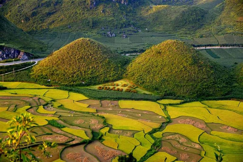 Day 1: Ha Giang - Tam Sơn (Fairy Bosom Twin Mountains – Tam Son)