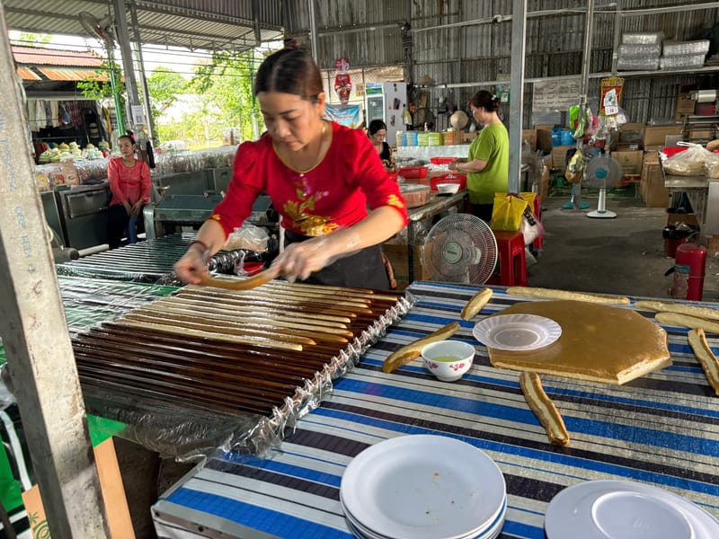 Lunch: Coconut Candy Factory & Local Cuisine
