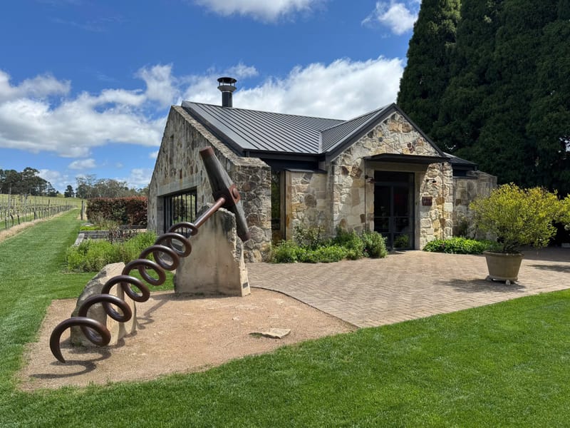 Bowral & Berrima Day Tour – Southern Highlands Charm