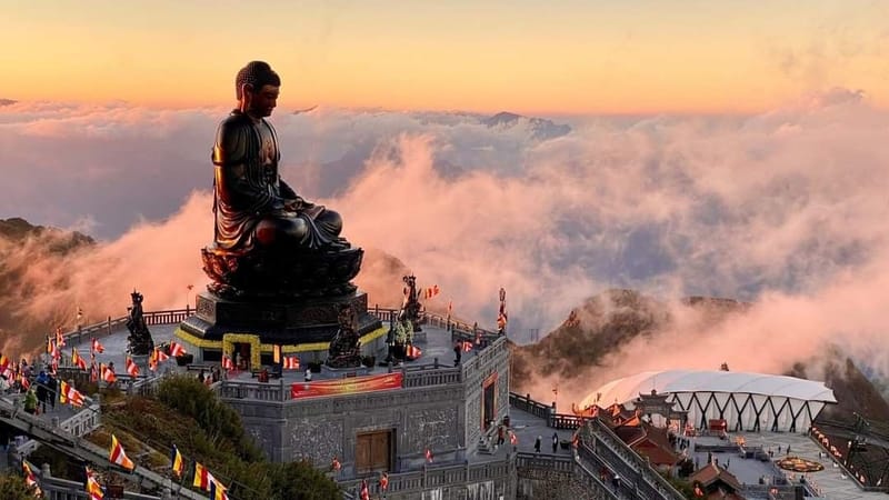 11:00 – Explore Nui Chua Peak