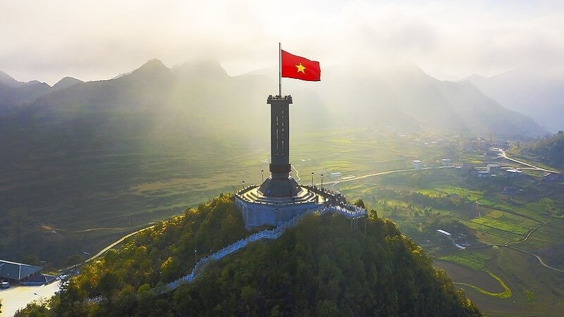Lung Cu Flag Tower – Northern Vietnam Landmark