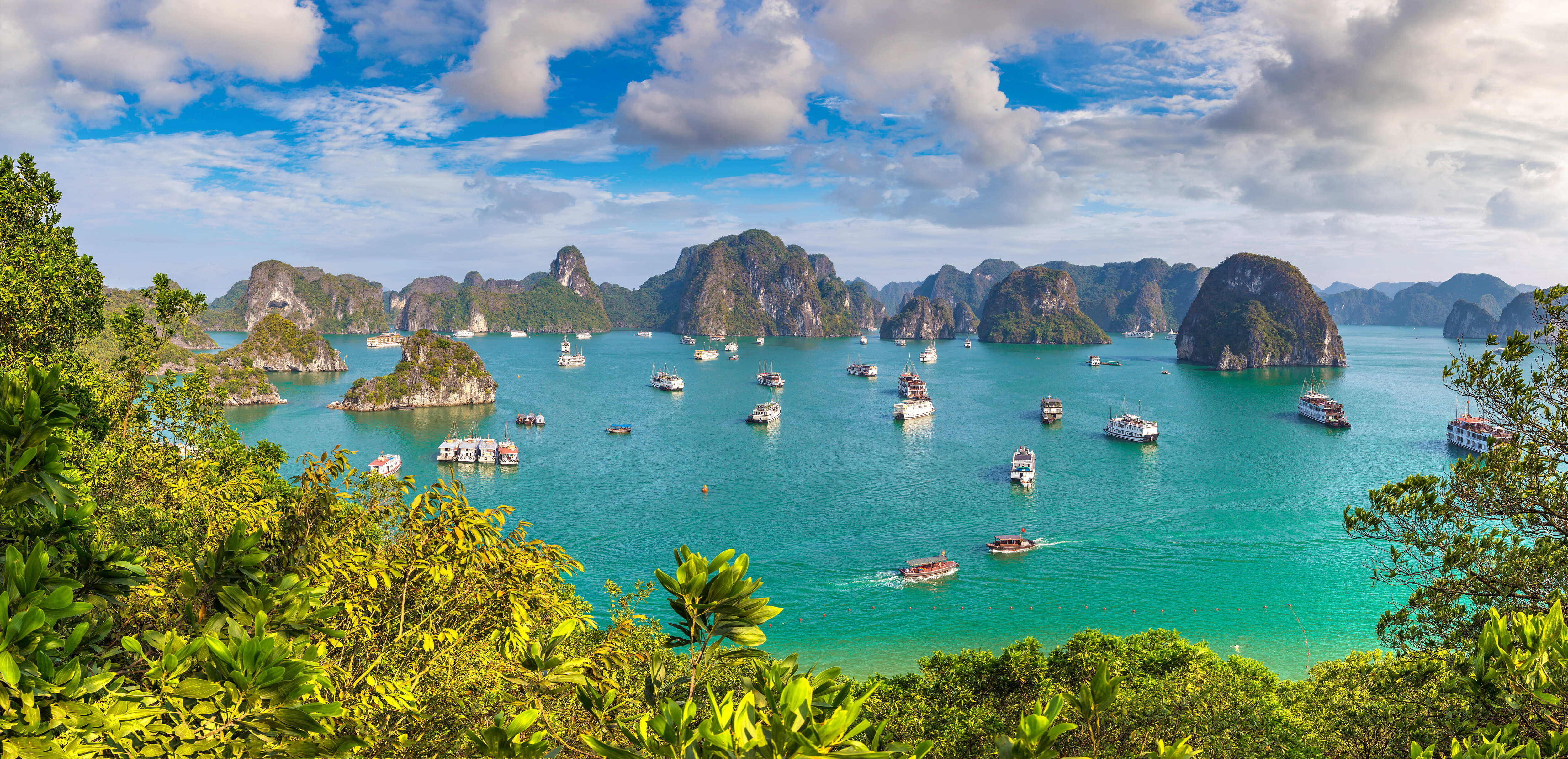 Lan Ha & Halong Bay 5-Star Cruise 2-Day Tour from Hanoi