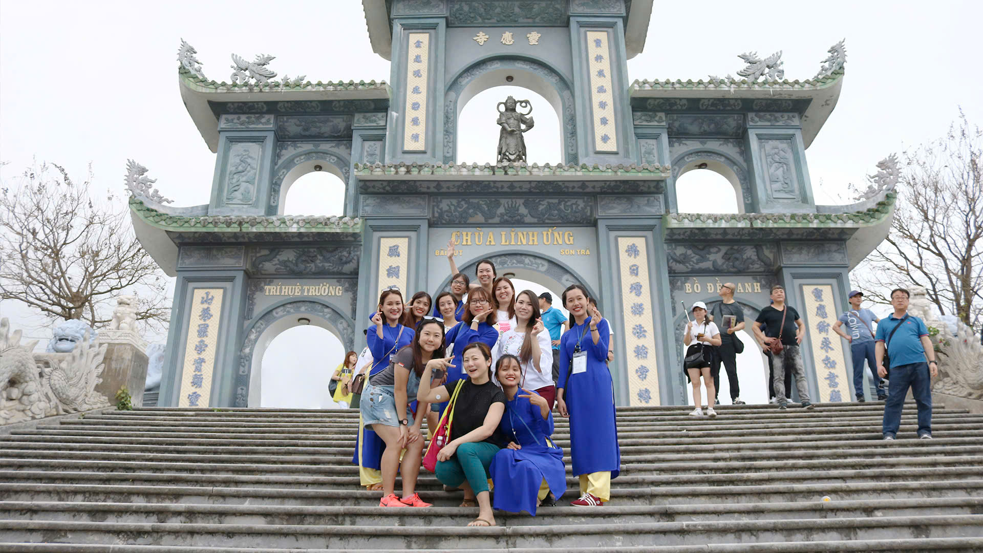 Da Nang Motorbike Tour: Marble Mountains/ Lady Buddha & City Center