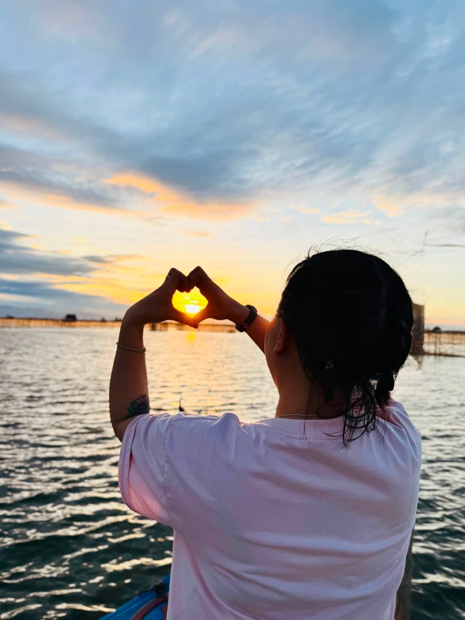 Hue Tour: Sunset Magic at Tam Giang Lagoon (small group tour)