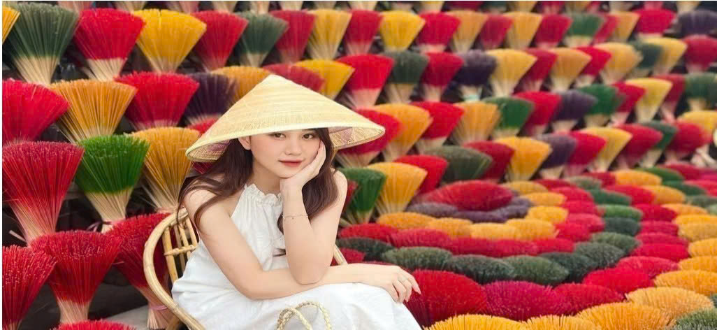 Exploring 700-year-old Craft village