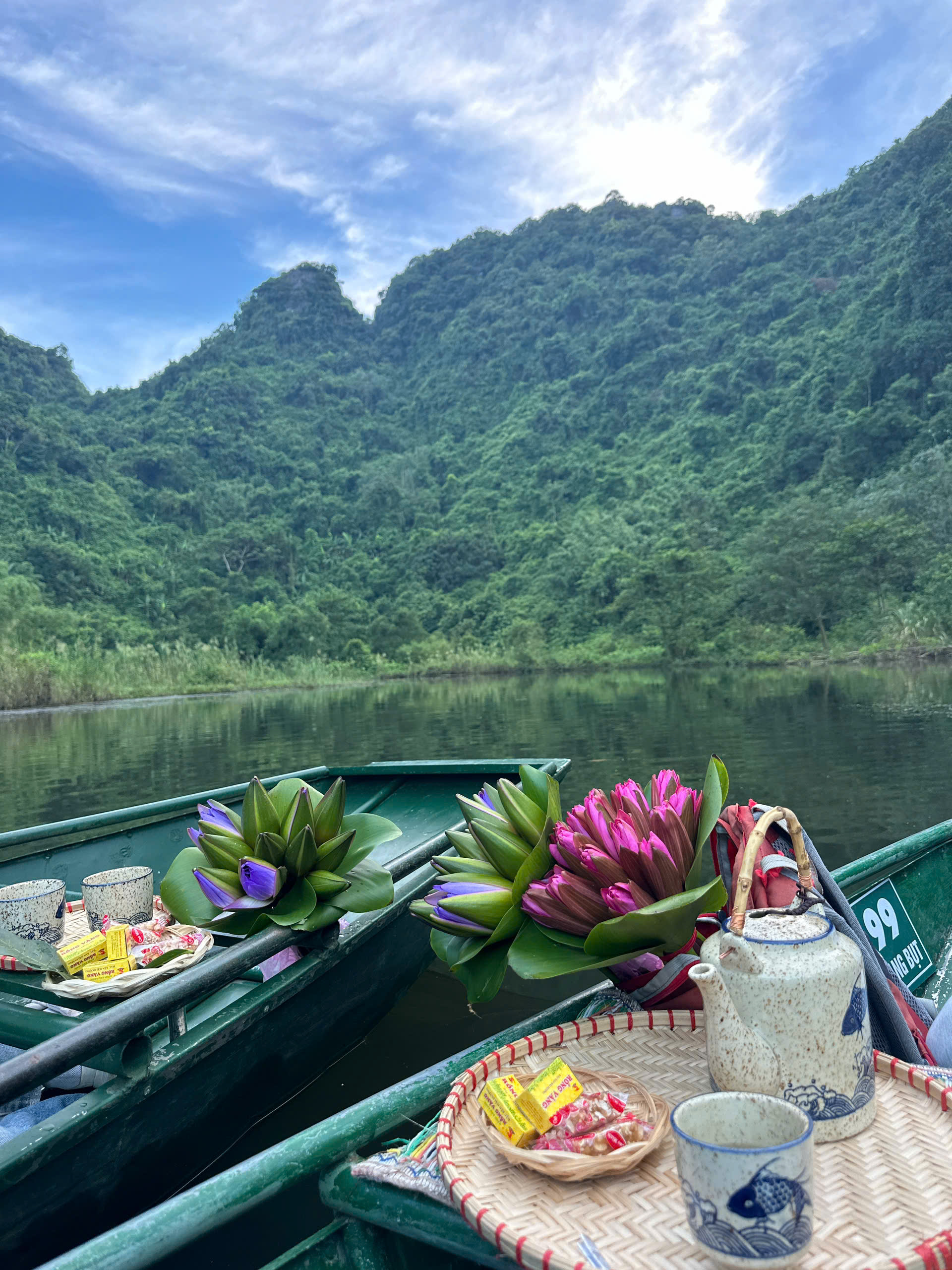 Tam Coc Pedal & Paddle plus - Ninh Binh