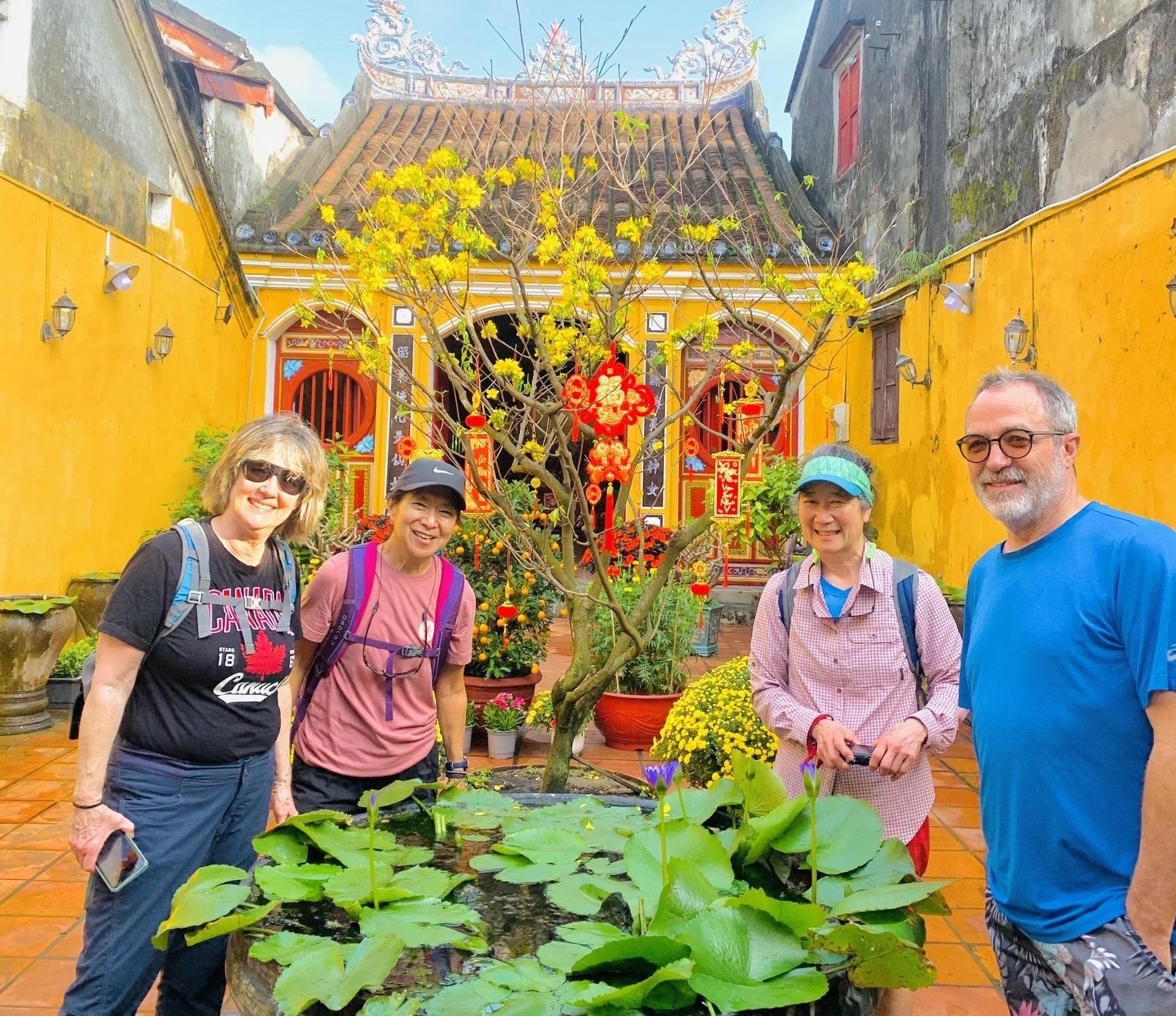 Hoi An Ancient Town Walk & Taste Local Flavors