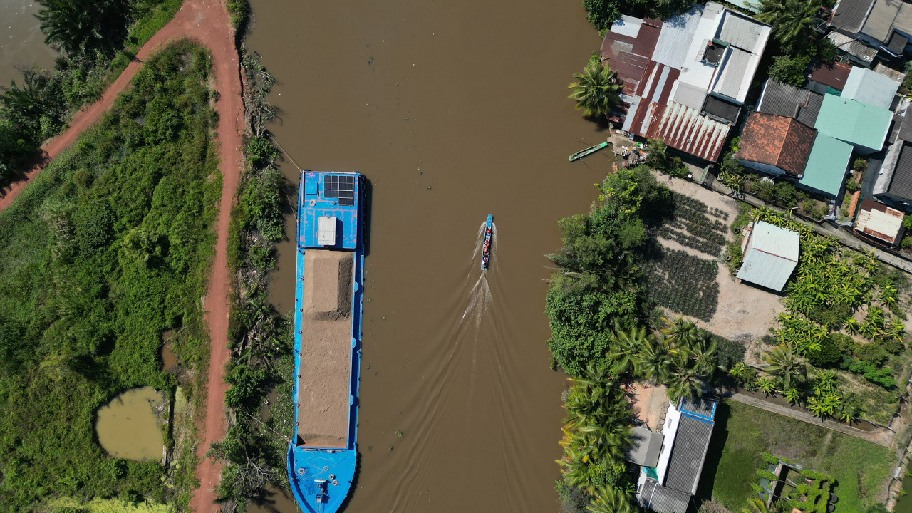 Mekong Delta Full-Day Experience — Markets, River Life & Hands-On Cooking in Ben Luc