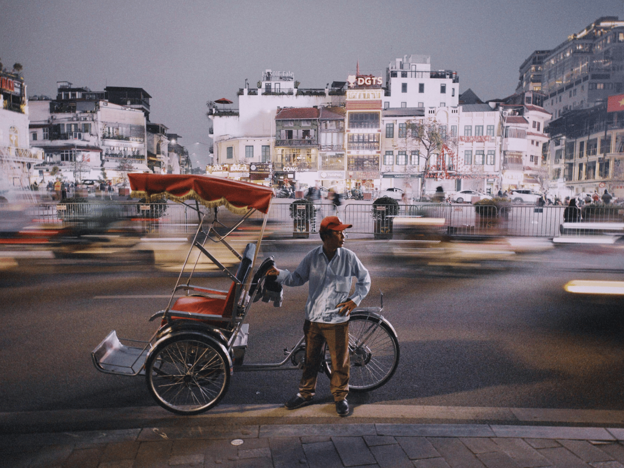 Hanoi Old Quarter Cyclo Tour (2 hours) - Private Tour