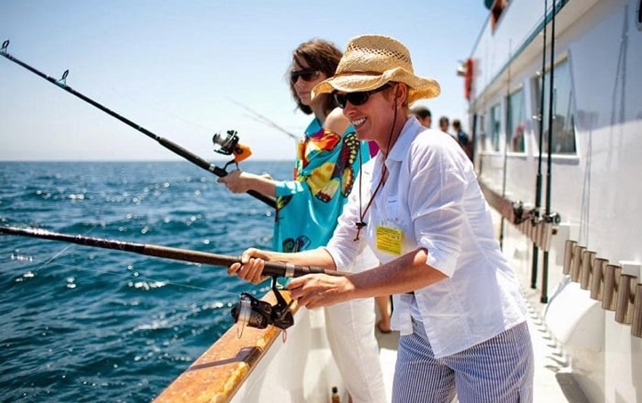 ISLAND TOUR – FISHING & SNORKELING IN SOUTH PHU QUOC: Hon Xuong (or Hon Gam Ghi) – Hon May Rut Trong